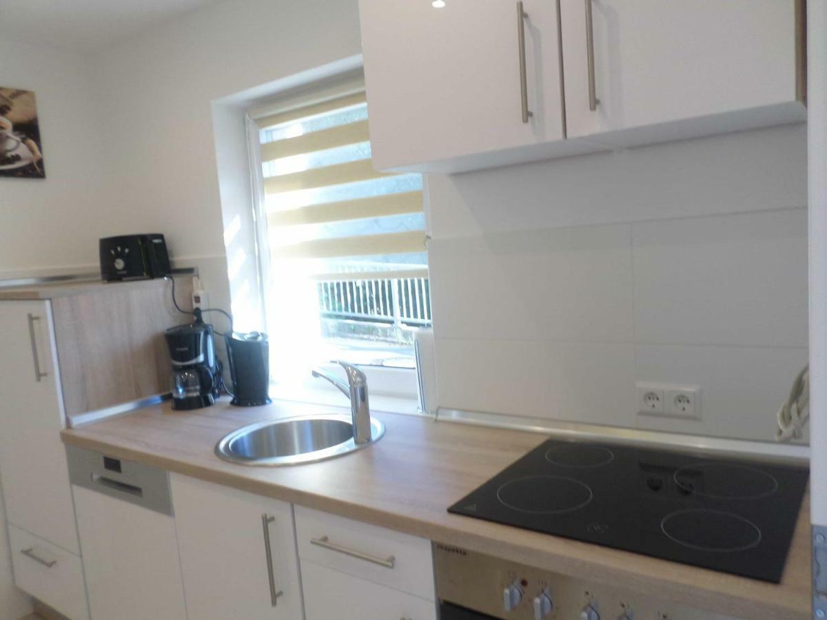 1 Zi. Apartment Naehe Flughafen/Messe Stuttgart 24H Waldenbuch Ngoại thất bức ảnh